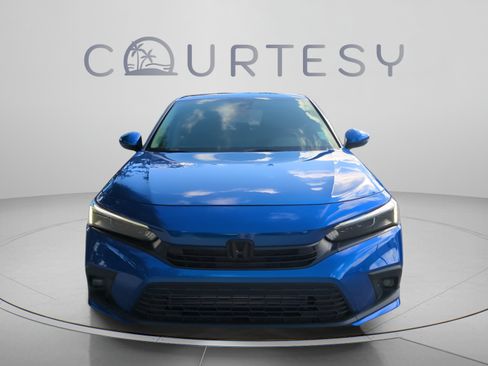 Used 2023 Honda Civic Touring image 10