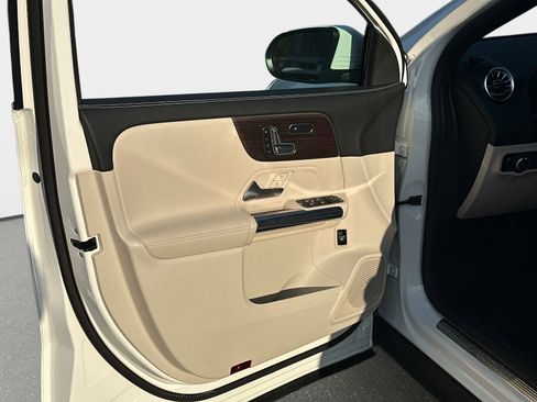 Used 2026 Mercedes-Benz GLA 250 image 16