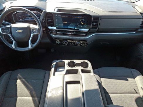 Used 2023 Chevrolet Silverado 1500 LT image 25