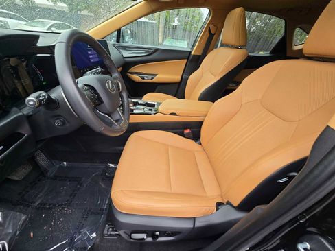 Used 2025 Lexus NX 350h AWD w/ Premium Package image 23