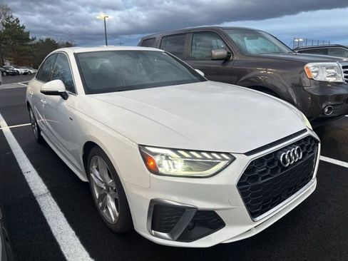 Used 2022 Audi A4 2.0T Premium Plus w/ Premium Plus Package image 2