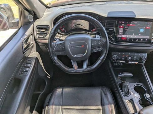 Used 2024 Dodge Durango GT RWD image 16