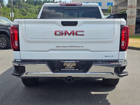 Used 2025 GMC Sierra 1500 SLT w/ SLT Convenience Package AWD/4WD image 4