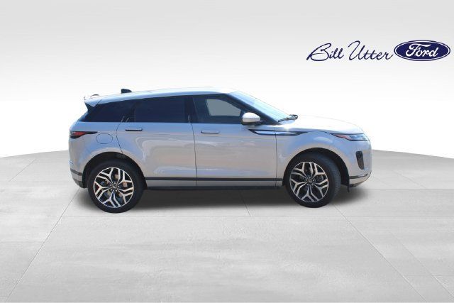 Used 2023 Land Rover Range Rover Evoque SE AWD/4WD image 4