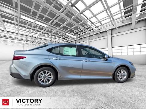 Used 2026 Toyota Camry LE w/ Convenience Package AWD/4WD image 2