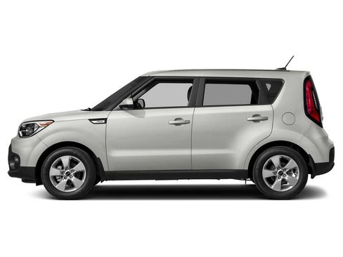Used 2019 Kia Soul Base image 3