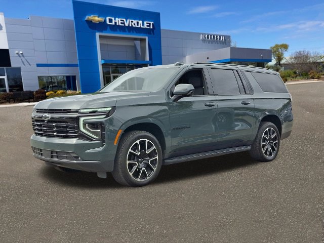 Used 2026 Chevrolet Suburban RST AWD/4WD image 33