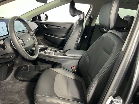Used 2024 Kia EV6 Light image 23