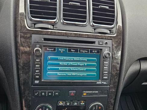 Used 2011 GMC Acadia Denali AWD/4WD image 14