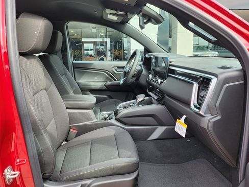 New 2026 GMC Canyon Elevation w/ Convenience Package image 39