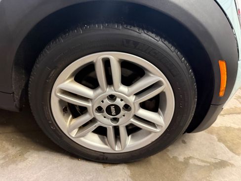 Used 2011 MINI Cooper S image 4