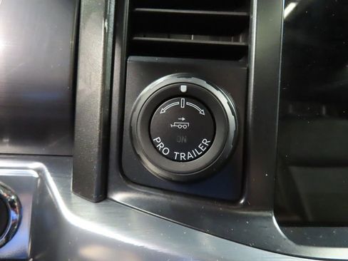 Used 2021 Ford F150 Lariat w/ Equipment Group 502A High image 50