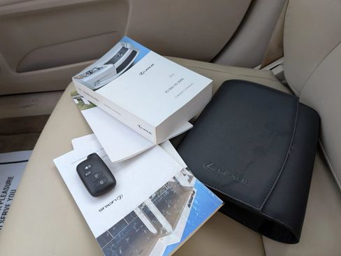 Used 2013 Lexus ES 350 w/ Premium Pkg FWD image 64