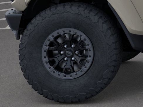 New 2025 Ford Bronco Raptor image 21