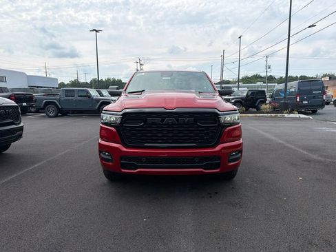New 2026 RAM 1500 Express AWD/4WD image 3