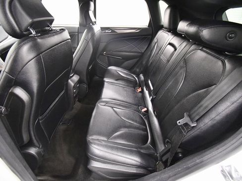 Used 2015 Lincoln MKC FWD image 15