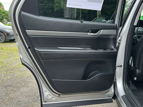 Used 2025 Hyundai Palisade SEL image 24