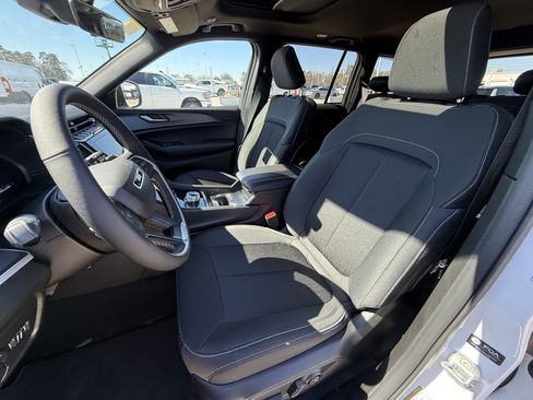 New 2026 Jeep Grand Cherokee Laredo X RWD image 17