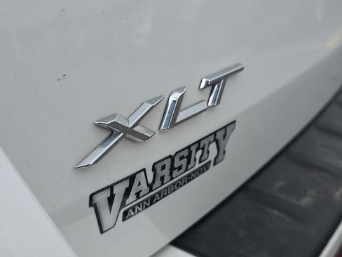 Certified 2023 Ford Explorer XLT w/ Equipment Group 202A AWD/4WD image 7