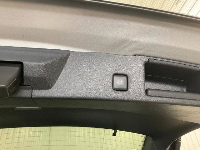 Certified 2023 Ford Escape Active AWD/4WD image 25