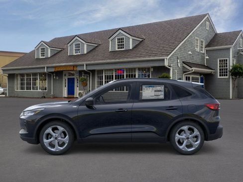 Used 2025 Ford Escape ST-Line w/ Equipment Group 301A image 3