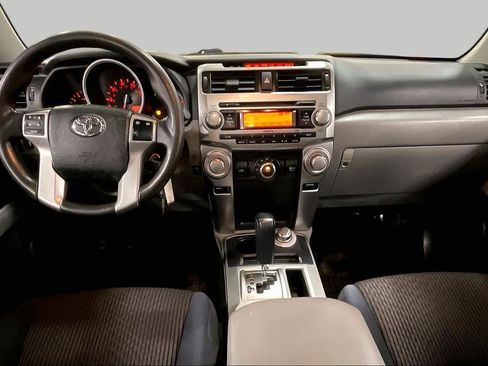 Used 2013 Toyota 4Runner SR5 w/ Convenience Pkg AWD/4WD image 14