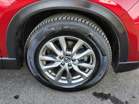 Used 2019 MAZDA CX-9 Touring w/ Touring Premium Package image 13