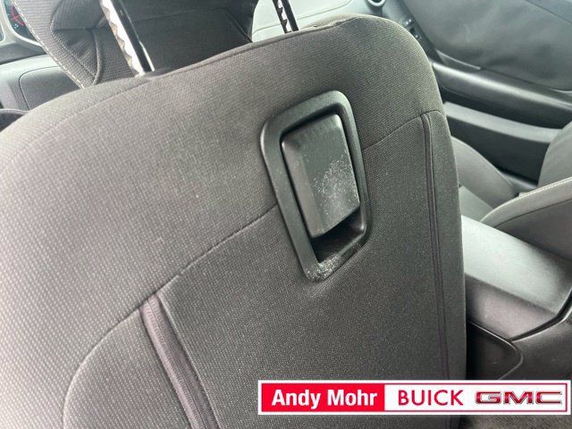 Used 2015 Chevrolet Camaro LT RWD image 39