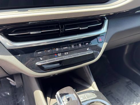 Used 2024 Buick Envista Avenir FWD image 18
