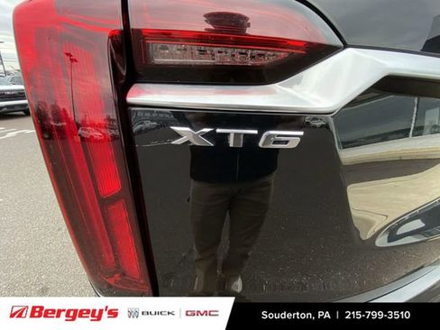 Used 2021 Cadillac XT6 Premium Luxury image 35