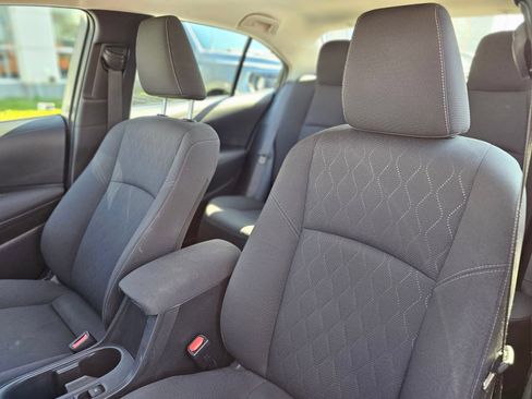 Used 2024 Toyota Corolla LE FWD image 20