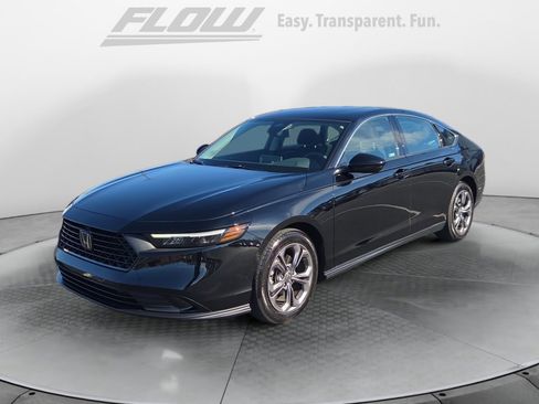 Certified 2023 Honda Accord EX image 3