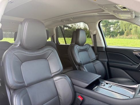 Used 2026 Lincoln Aviator Reserve w/ Luxury Package AWD/4WD image 29