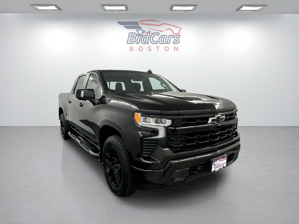 Used 2023 Chevrolet Silverado 1500 RST AWD/4WD image 3