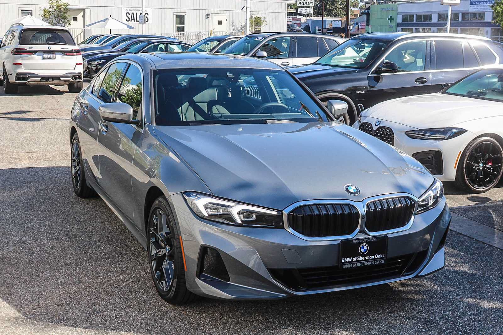 Used 2026 BMW 330i Sedan w/ Convenience Package RWD image 5