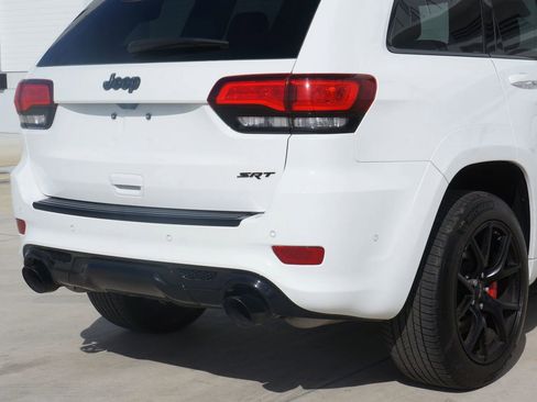 Used 2020 Jeep Grand Cherokee SRT image 18