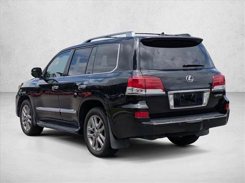 Used 2013 Lexus LX 570 4WD w/ Luxury Pkg image 8