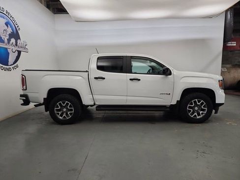 Used 2022 GMC Canyon AT4 w/ Trailering Package image 11