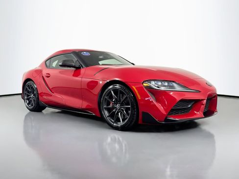 Used 2023 Toyota Supra image 4