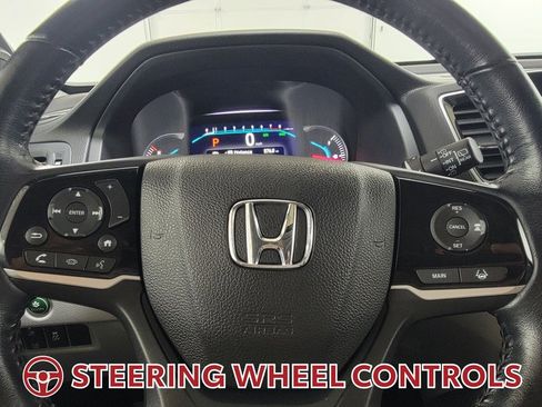 Used 2021 Honda Pilot Touring image 18