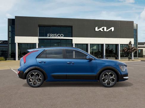 New 2026 Kia Niro SX Touring image 7
