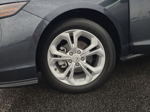 Certified 2025 Honda Accord LX image 26