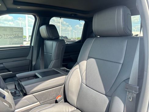 New 2026 Toyota Tundra Platinum image 7