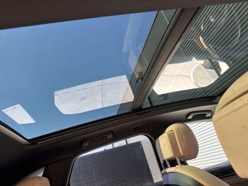 Used 2024 Porsche Cayenne image 15