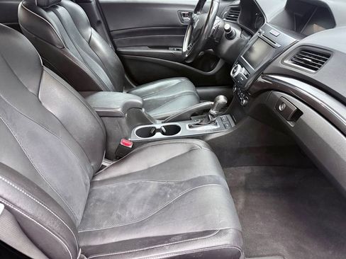 Used 2020 Acura ILX image 12