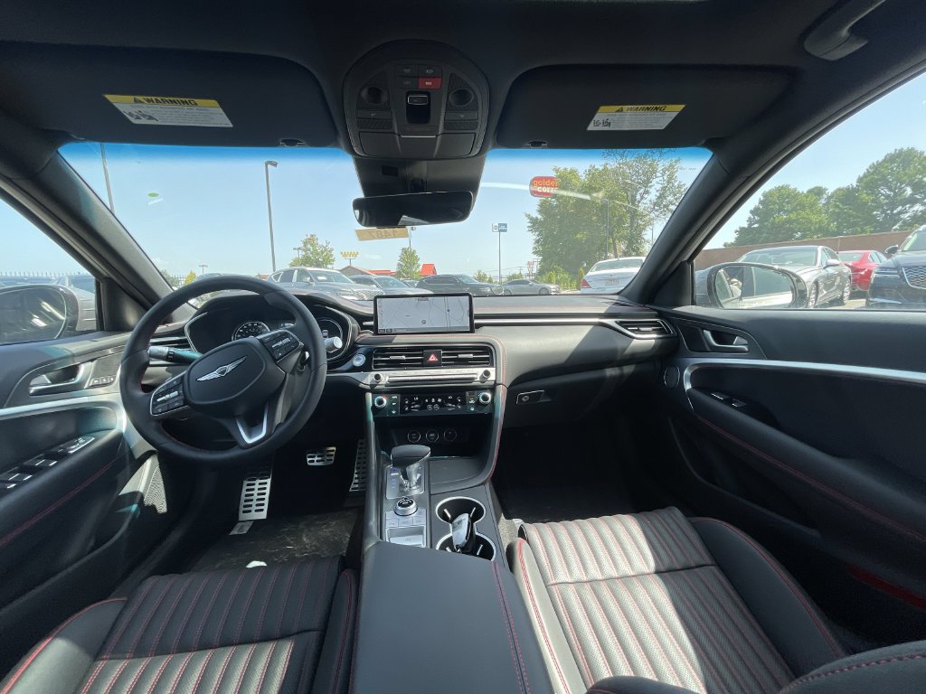 Used 2025 Genesis G70 2.5T w/ Sport Prestige Package RWD image 13