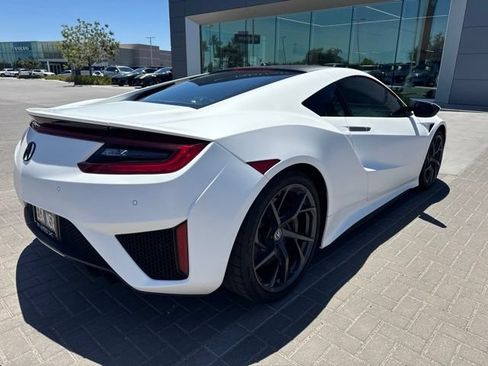 Used 2017 Acura NSX AWD/4WD image 5
