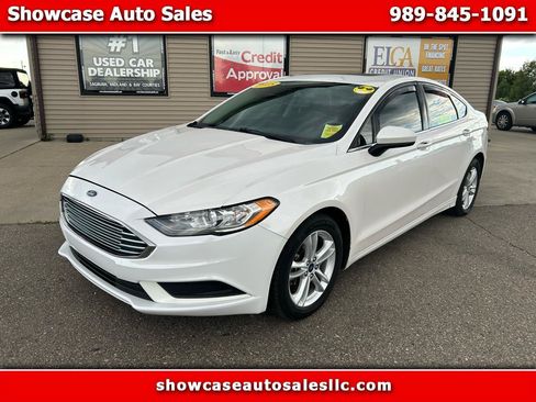Used 2018 Ford Fusion SE w/ Fusion SE Technology Package FWD image 1