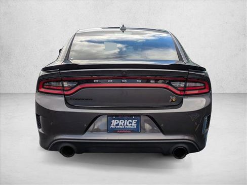Used 2023 Dodge Charger Scat Pack w/ Navigation & Travel Group image 6