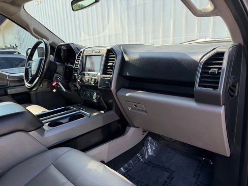 Used 2020 Ford F150 XLT w/ Equipment Group 302A Luxury AWD/4WD image 23